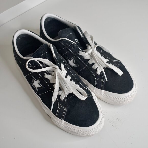 Converse One Star Pro Black & White Suede Skate Shoes - Picture 1 of 6